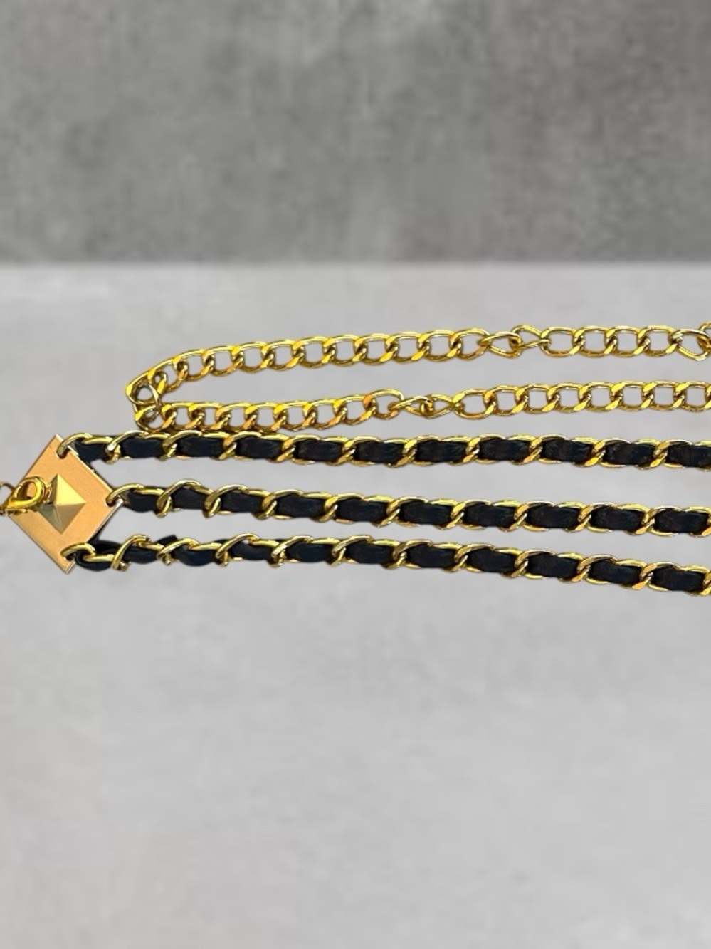 VINTAGE GOLD CHAIN BLACK LEATHER WAIST BELT ADJUSTABLE